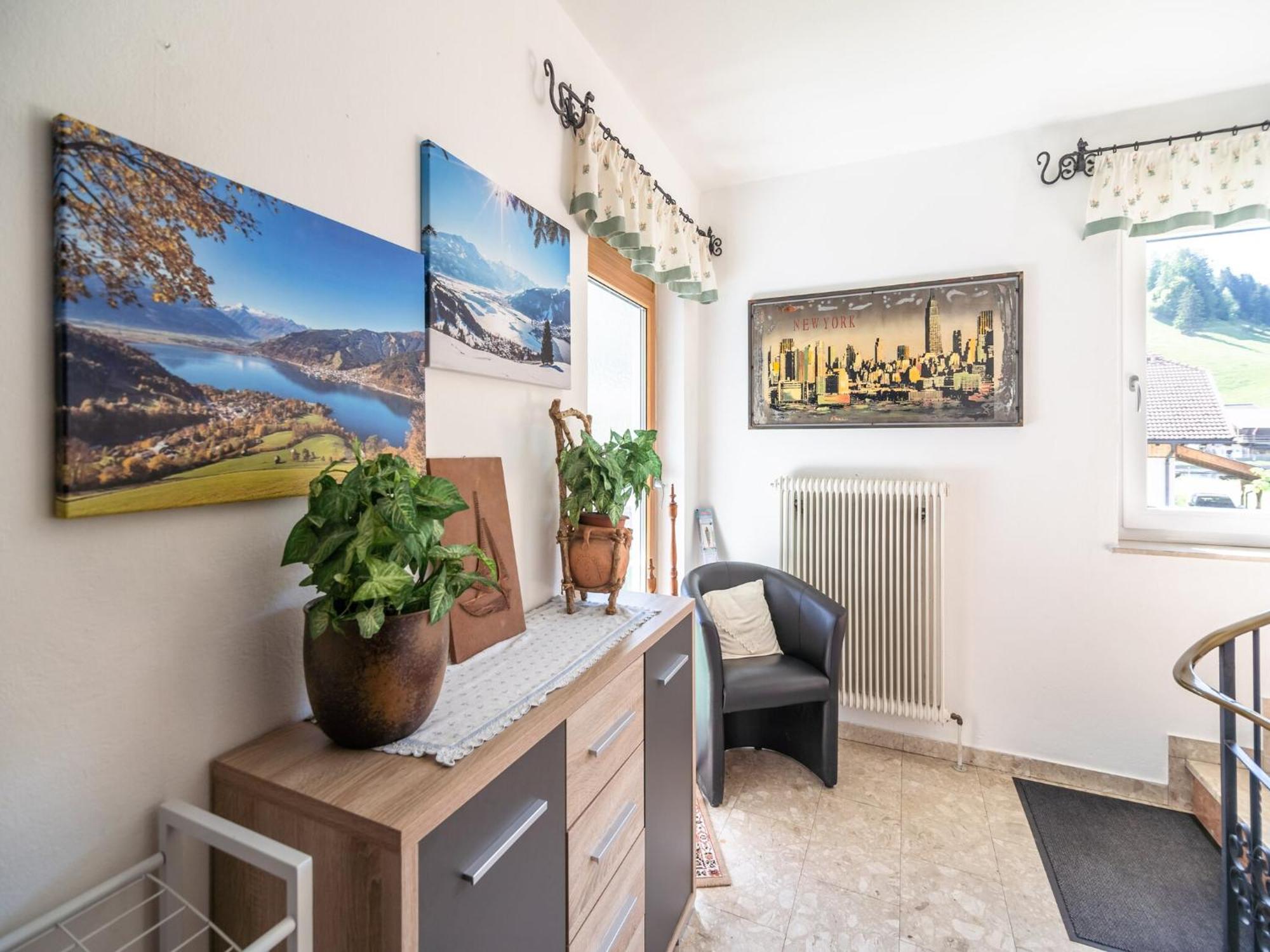 Appartamento Contemporary In Near Area