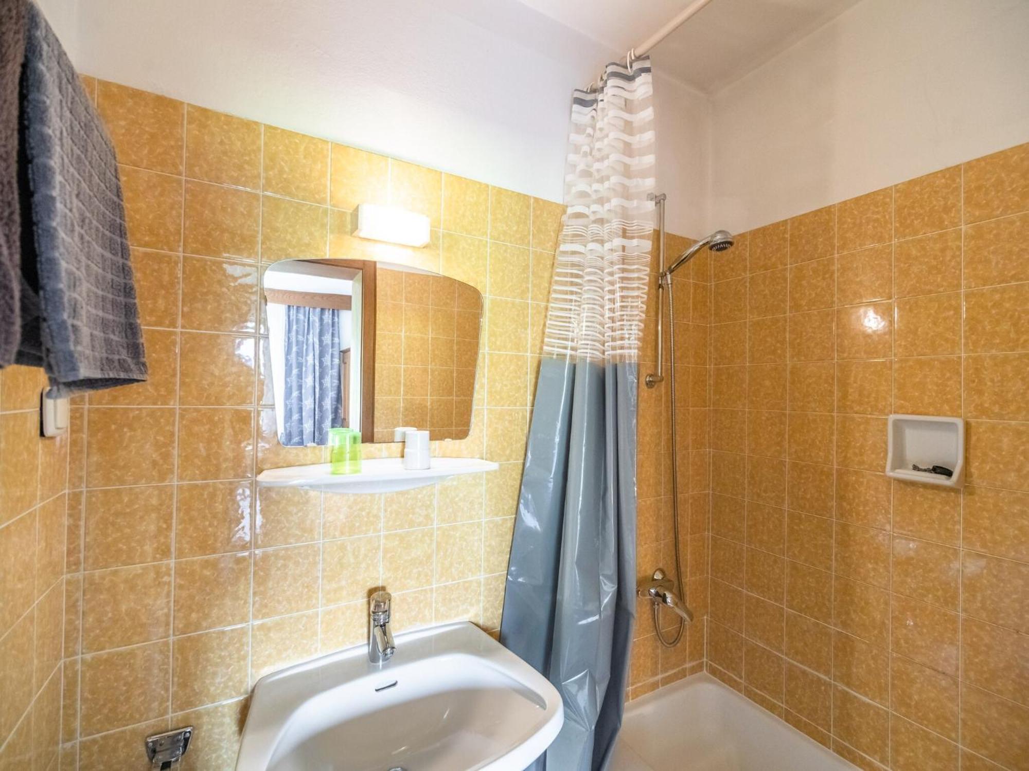 Contemporary In Near Area Maishofen